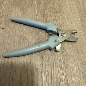 Pet nail clippers